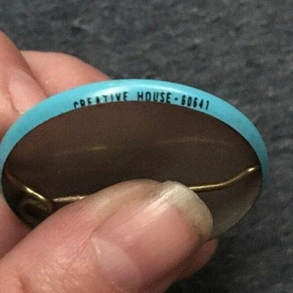 Vintage Creative House Smiley Face Pin Button Teal Blue Made in USA - Picture 4 of 4